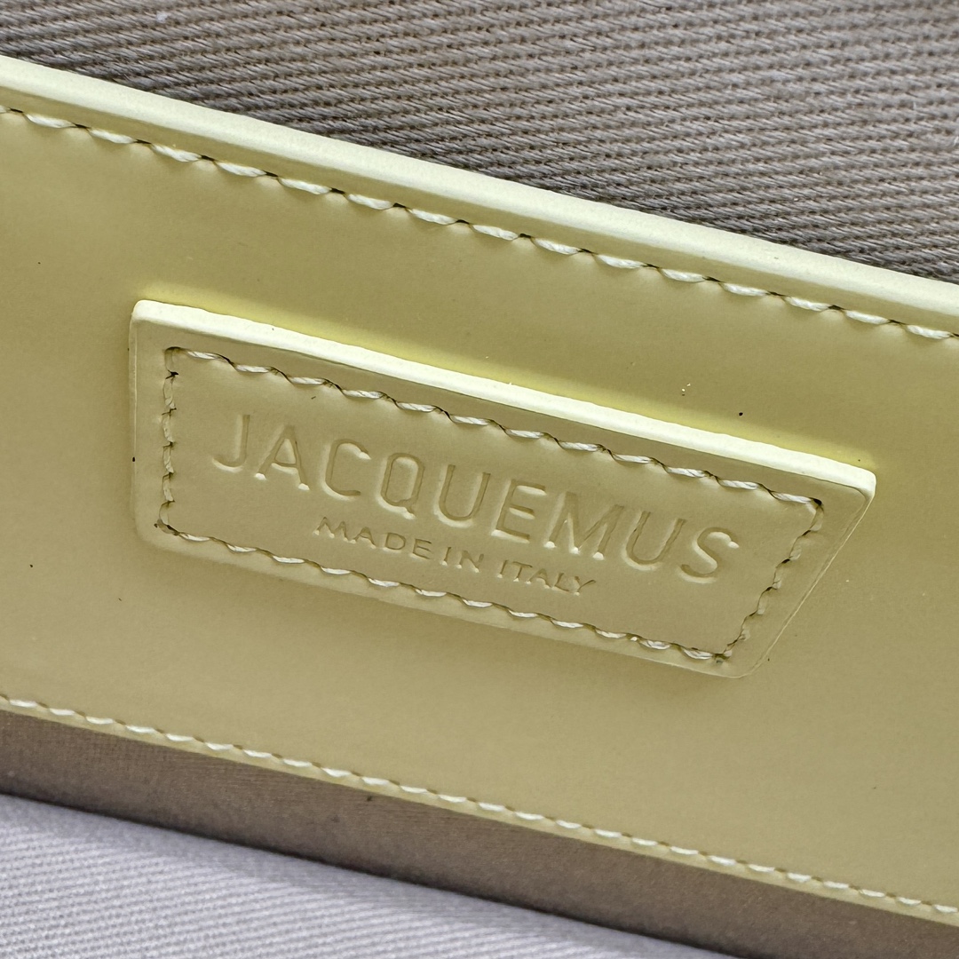 Jacquemus Satchel Bags